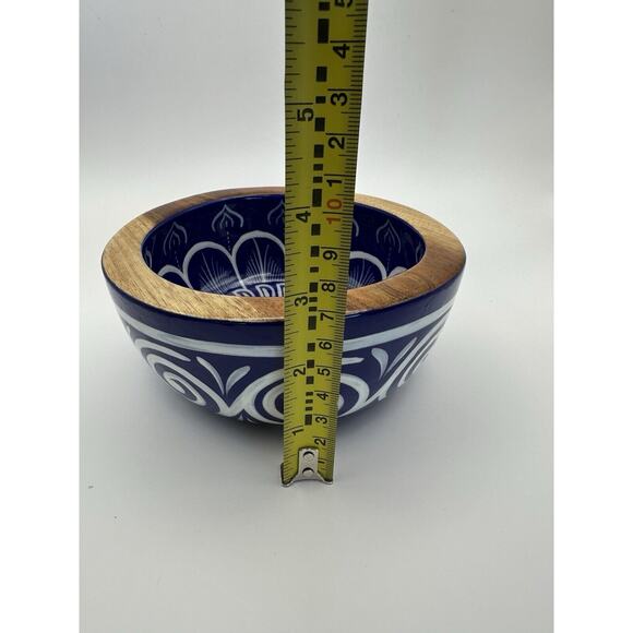 Hand made 6" Wooden Painted Trinket Bowl Riviera Nayarit Mexico Signed - Picture 7 of 7